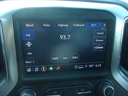 Used 2021 Chevrolet Silverado 1500 LTZ AWD/4WD image 14