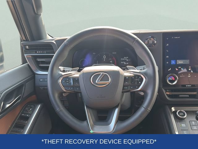 Used 2025 Lexus GX 550 w/ Accessory Package (2T) AWD/4WD image 8
