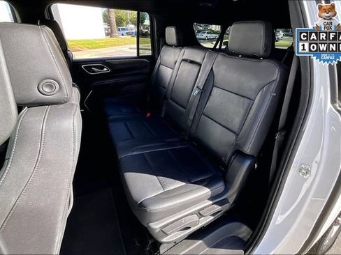 Used 2023 Chevrolet Suburban LT AWD/4WD image 25