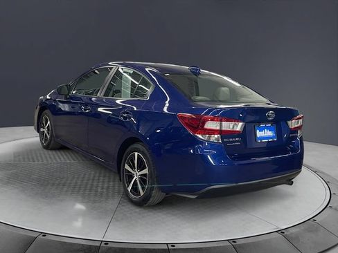 Used 2022 Subaru Impreza 2.0i Premium AWD/4WD image 3