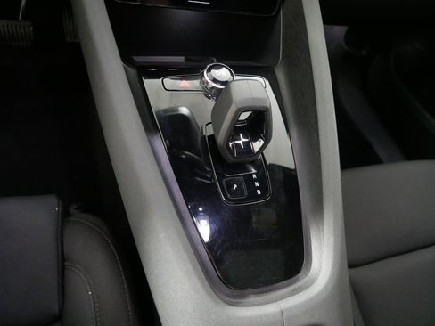 Used 2021 Polestar Polestar 2 w/ Performance Package image 24