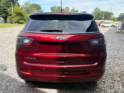 Used 2022 Jeep Compass High Altitude AWD/4WD image 6