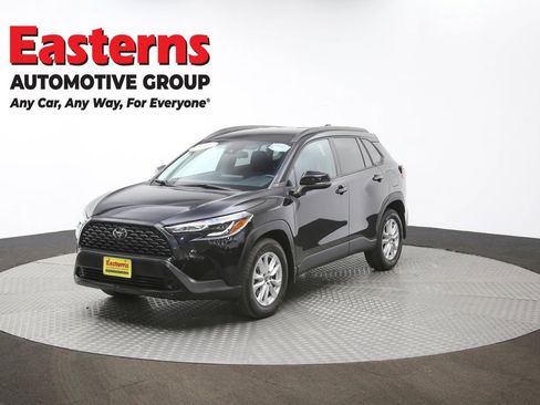 Used 2022 Toyota Corolla Cross LE image 54