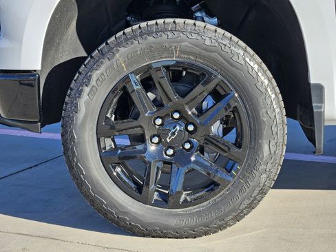 New 2026 Chevrolet Silverado 1500 LT Trail Boss w/ Convenience Package II image 14