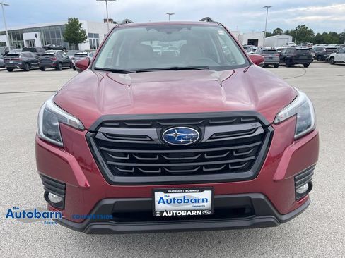 Used 2022 Subaru Forester Limited w/ Popular Package #3 AWD/4WD image 8