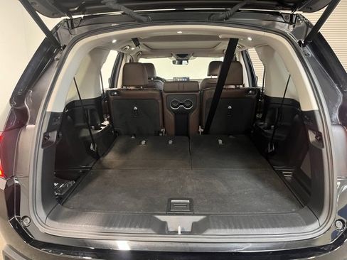 Used 2023 Honda Pilot Elite image 16