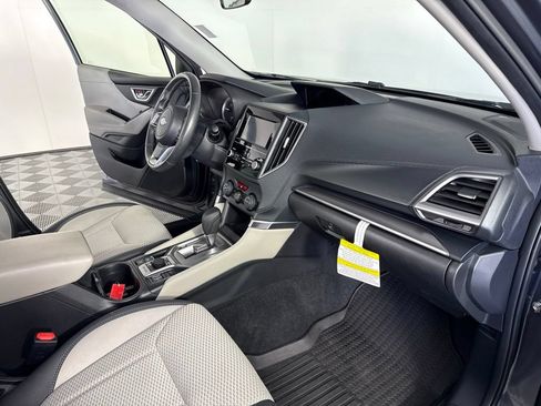 Used 2024 Subaru Forester Premium AWD/4WD image 38