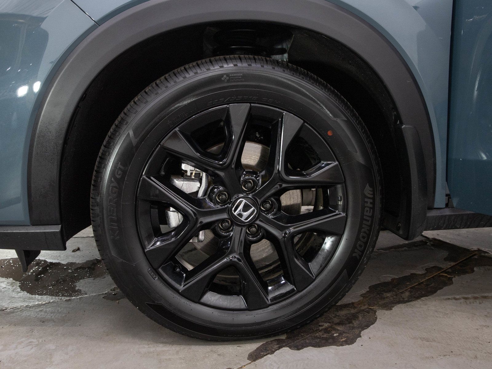 Used 2025 Honda HR-V Sport image 28