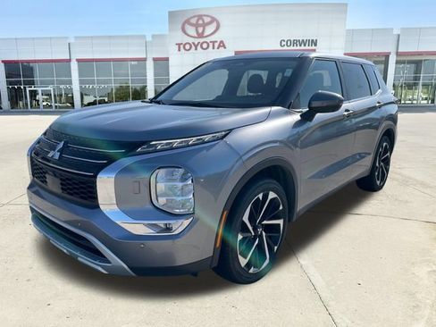 Used 2024 Mitsubishi Outlander SE AWD/4WD image 8