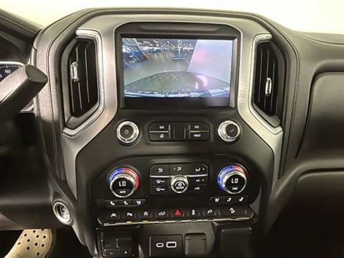 Used 2020 GMC Sierra 1500 SLT w/ SLT Premium Plus Package AWD/4WD image 24