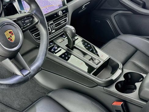 Used 2024 Porsche Macan S AWD/4WD image 21