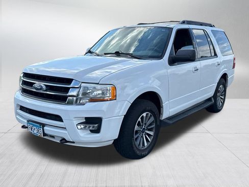 Used 2017 Ford Expedition XLT AWD/4WD image 4