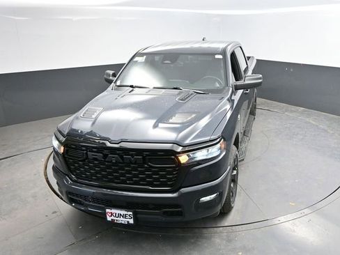 New 2026 RAM 1500 Express image 29