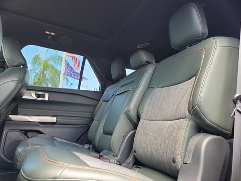 Certified 2022 Ford Explorer Timberline w/ Timberline Technology Package AWD/4WD image 11