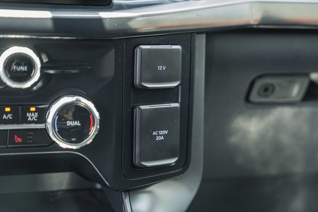 Used 2024 Ford F150 Lariat w/ Equipment Group 502A High AWD/4WD image 22