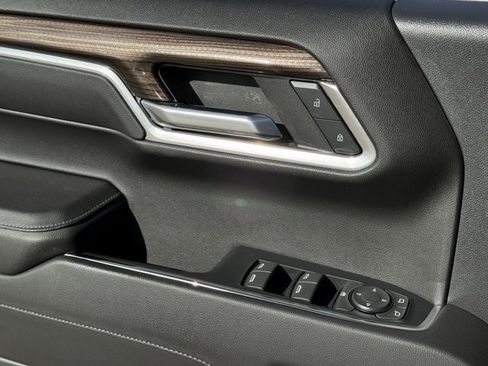 Used 2022 Chevrolet Silverado 1500 RST w/ Z71 Off-Road Package image 24