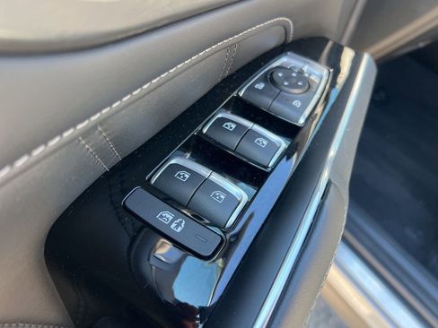 Certified 2023 Kia Sorento SX AWD/4WD image 13