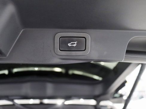 Used 2019 Land Rover Range Rover Sport HSE Dynamic image 45