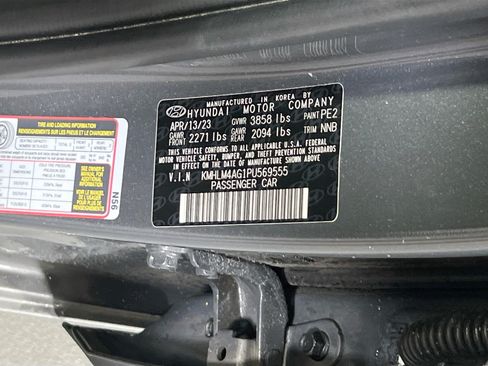 Used 2023 Hyundai Elantra SEL FWD image 29
