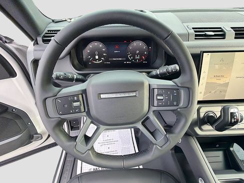 New 2026 Land Rover Defender 130 X-Dynamic SE AWD/4WD image 41