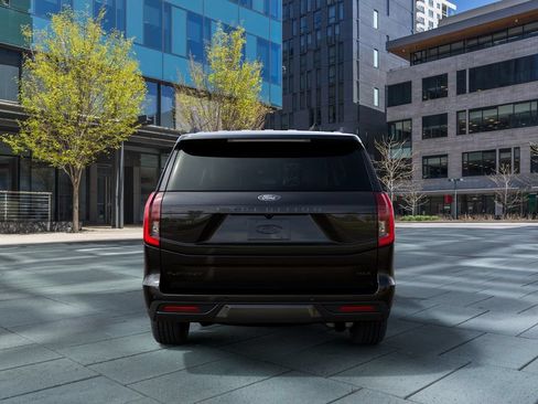New 2027 Ford Expedition Max Platinum w/ Stealth Performance Package AWD/4WD image 8