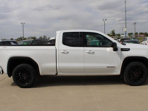 Used 2024 GMC Sierra 1500 Elevation AWD/4WD image 4