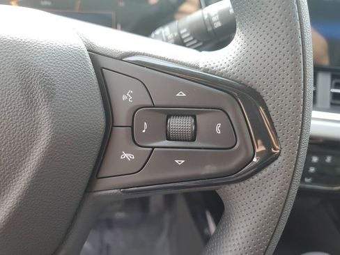 New 2026 Chevrolet Trax LT image 29