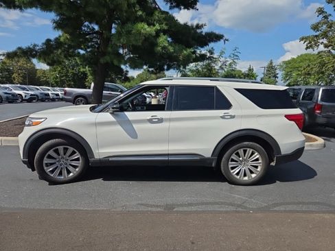 Used 2021 Ford Explorer Limited w/ Hybrid Equipment Group 310A AWD/4WD image 4