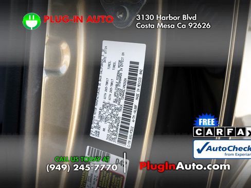 Used 2024 Toyota Tacoma TRD Off-Road image 8