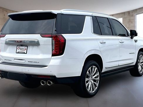 Used 2023 GMC Yukon Denali AWD/4WD image 2