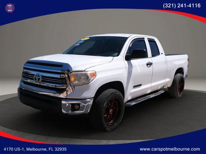 Used 2017 Toyota Tundra SR5 w/ SR5 Upgrade Package