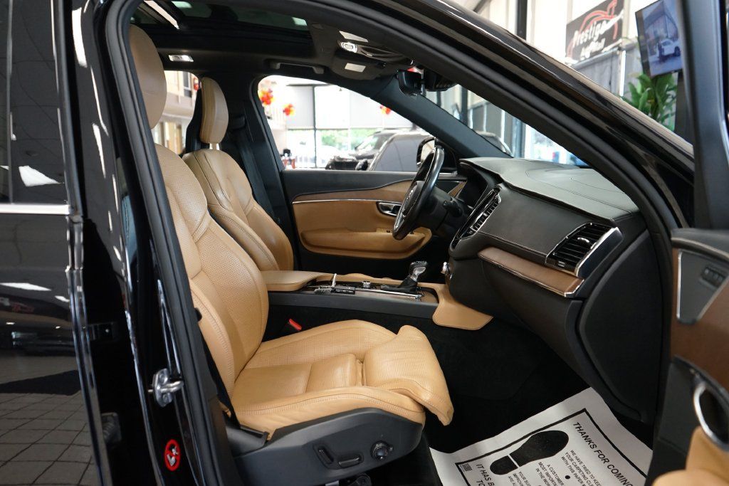 Used 2017 Volvo XC90 T6 Inscription w/ Vision Package AWD/4WD image 45