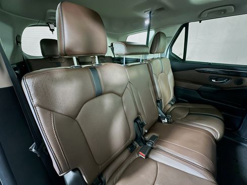 Used 2024 Honda Pilot Elite image 29