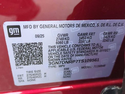 Used 2026 Chevrolet Equinox EV LT w/ Convenience Package II FWD image 29