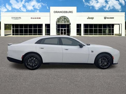 New 2026 Dodge Charger Scat Pack w/ Blacktop Package AWD/4WD image 8