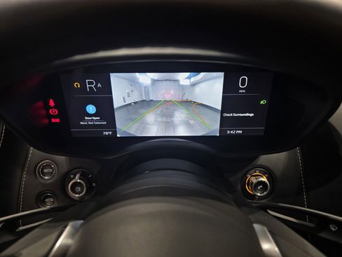 Used 2023 McLaren GT RWD image 11