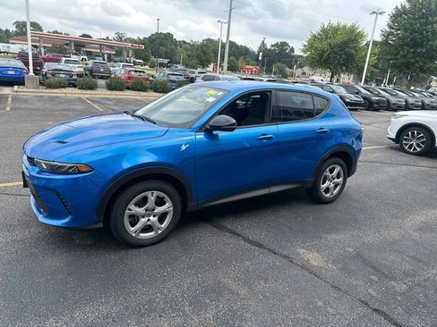 Used 2025 Dodge Hornet GT AWD/4WD image 3