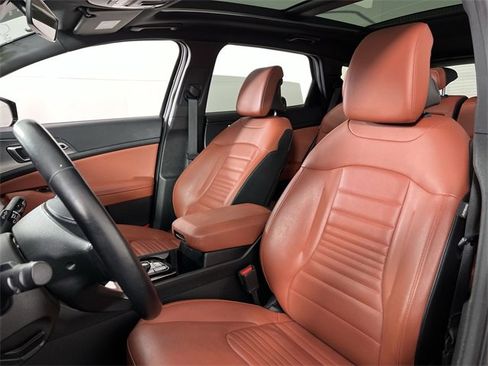 Certified 2024 Kia Sportage SX image 11
