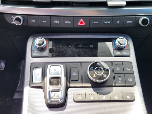 Certified 2025 Hyundai Palisade Calligraphy image 23