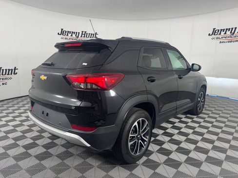 Used 2026 Chevrolet TrailBlazer LT w/ Convenience Package FWD image 7