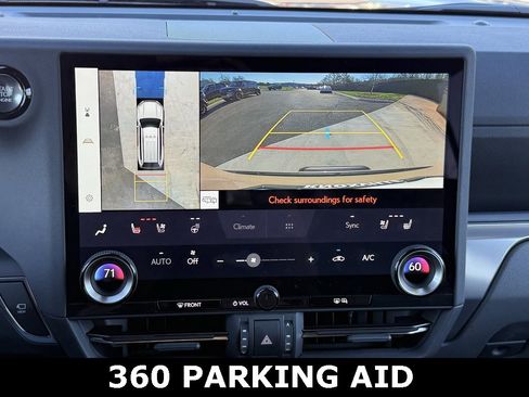 Used 2025 Lexus GX 550 image 8