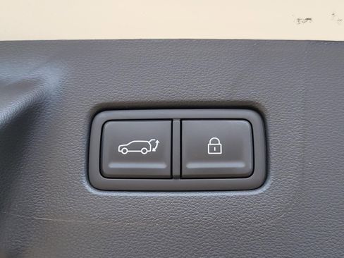 New 2026 Hyundai Santa Fe SE FWD image 10
