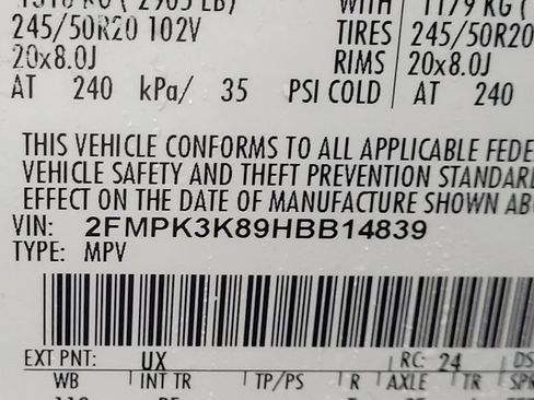 Used 2017 Ford Edge Titanium w/ Equipment Group 301A FWD image 33