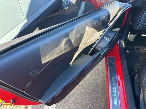 Used 2016 Chevrolet Corvette Stingray Coupe image 7