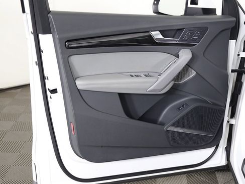 Used 2019 Audi Q5 2.0T Premium Plus w/ Premium Plus Package image 27