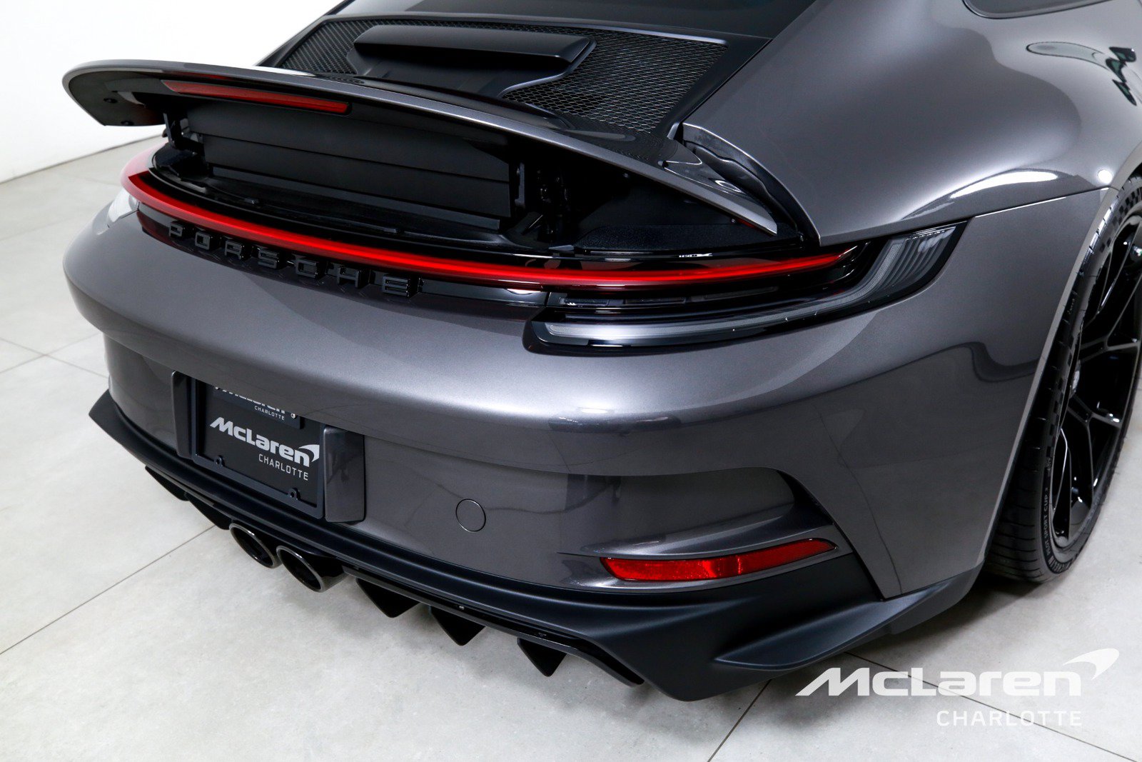 Used 2022 Porsche 911 GT3 RWD image 33