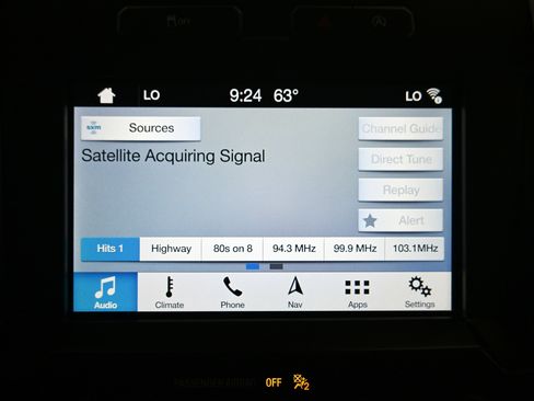 Used 2019 Ford F150 Lariat w/ Equipment Group 502A Luxury image 12