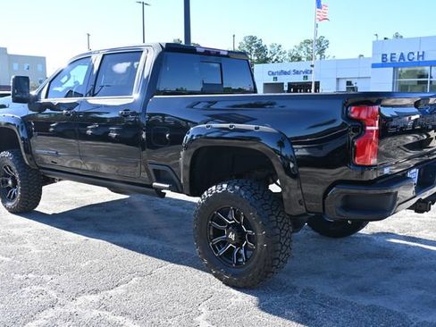 New 2025 Chevrolet Silverado 2500 High Country w/ High Country Premium Package image 3