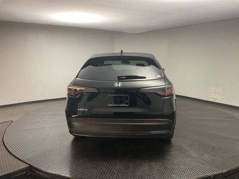 New 2026 Honda HR-V LX image 6