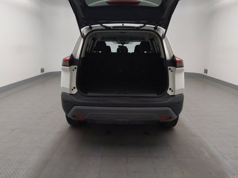 Used 2023 Nissan Rogue S FWD image 29